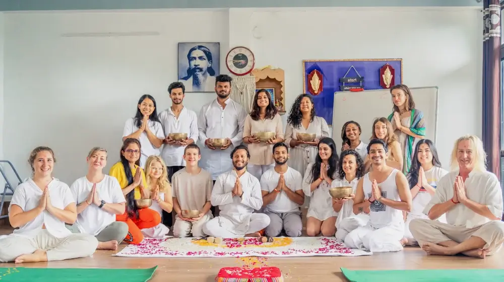 100 Hour Yoga TTC Group Class in Rishikesh