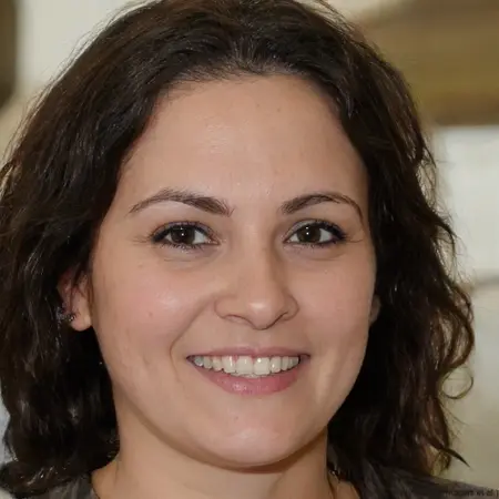 Carolina - Yoga TTC Student Testimonial