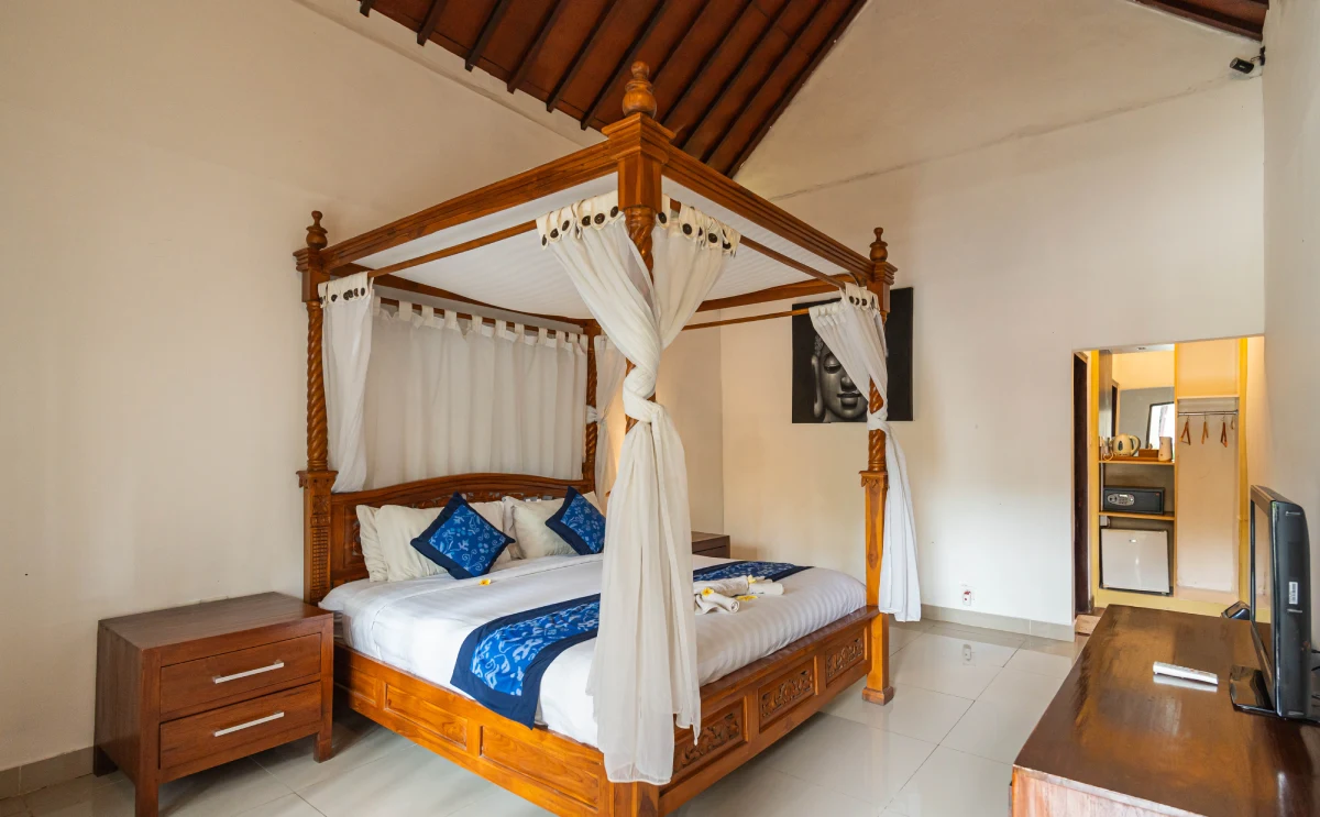 Four-bed dormitory layout