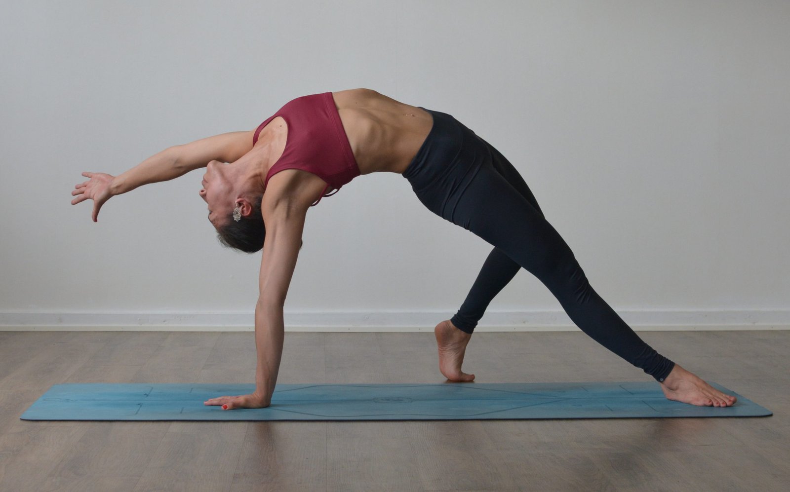How To Do Wild Thing Yoga Pose: Step-By-Step Tutorial