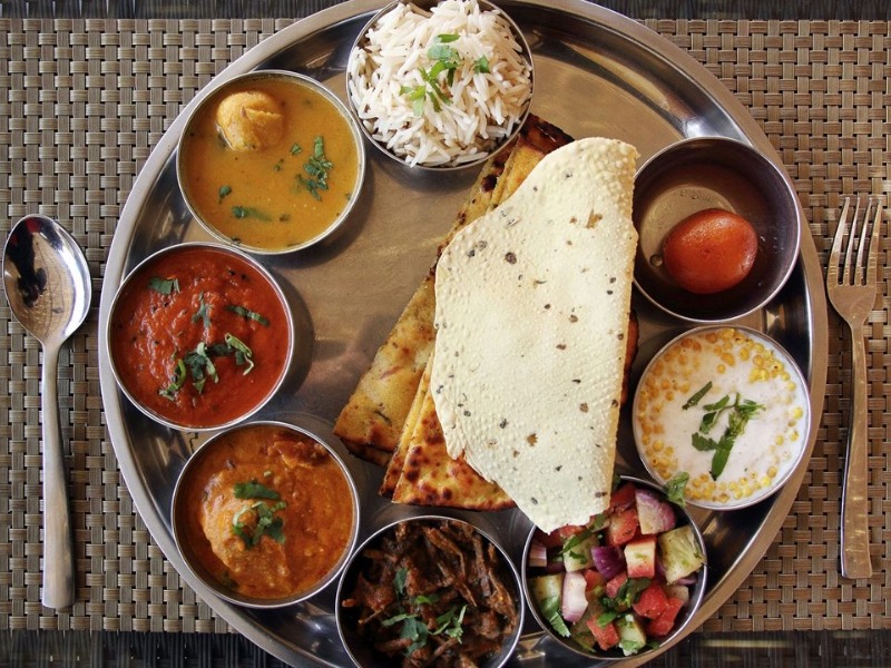 Sattvic Thali Trail: Where to Eat Vegetarian Sattvic Food in Rishikesh